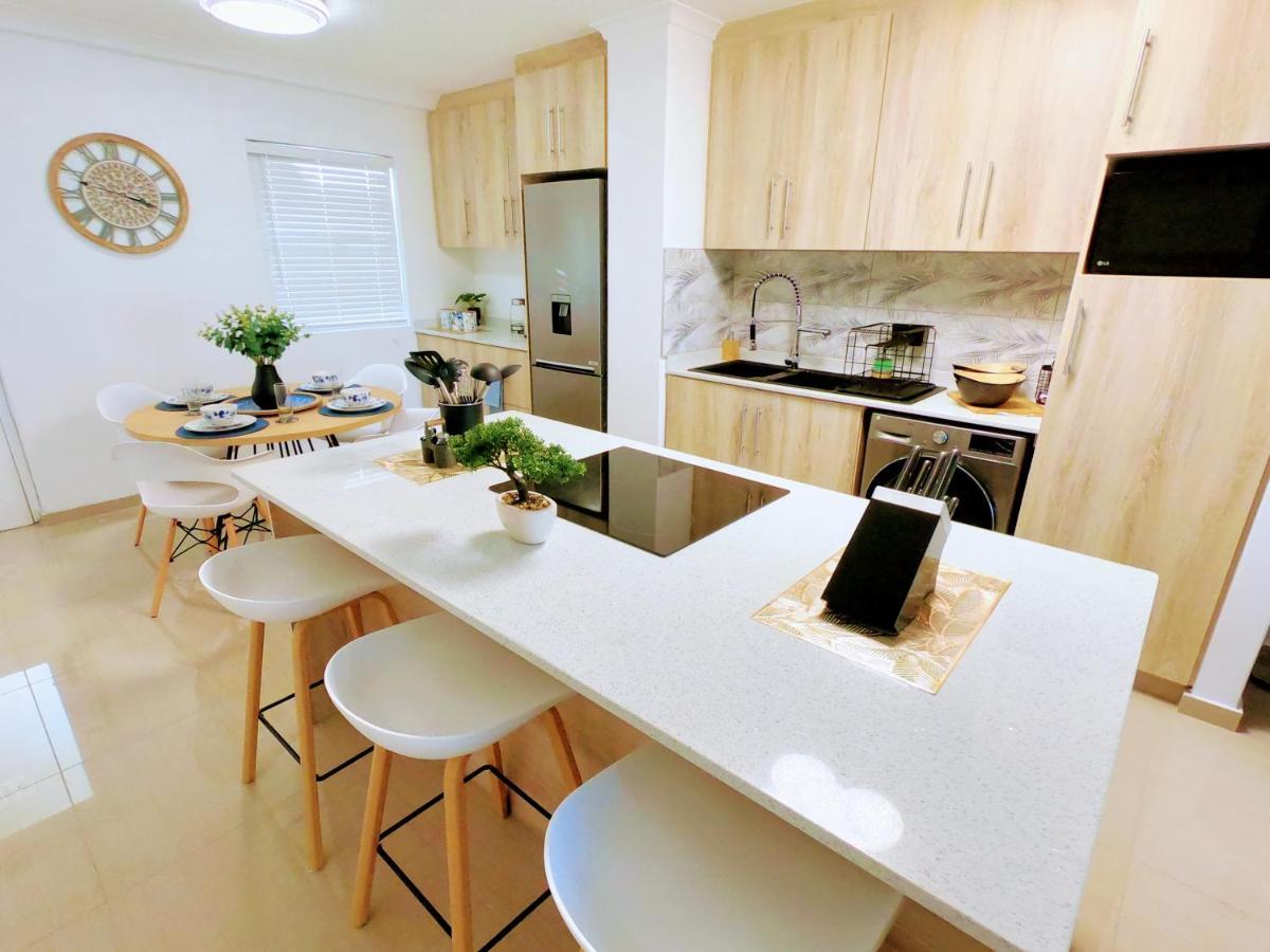 דורבן Pristine King Size Bed Apartment In Secure Complex מראה חיצוני תמונה