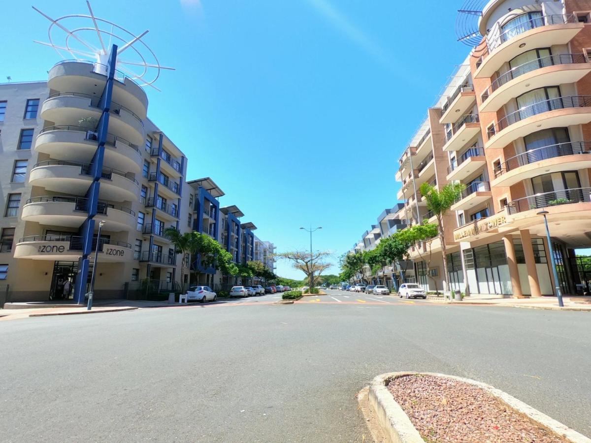 דורבן Pristine King Size Bed Apartment In Secure Complex מראה חיצוני תמונה